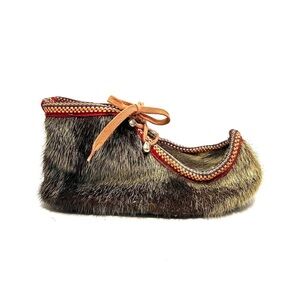 Vintage 1950s brown sealskin upturned toe indigenous Norwegian Sámi boots